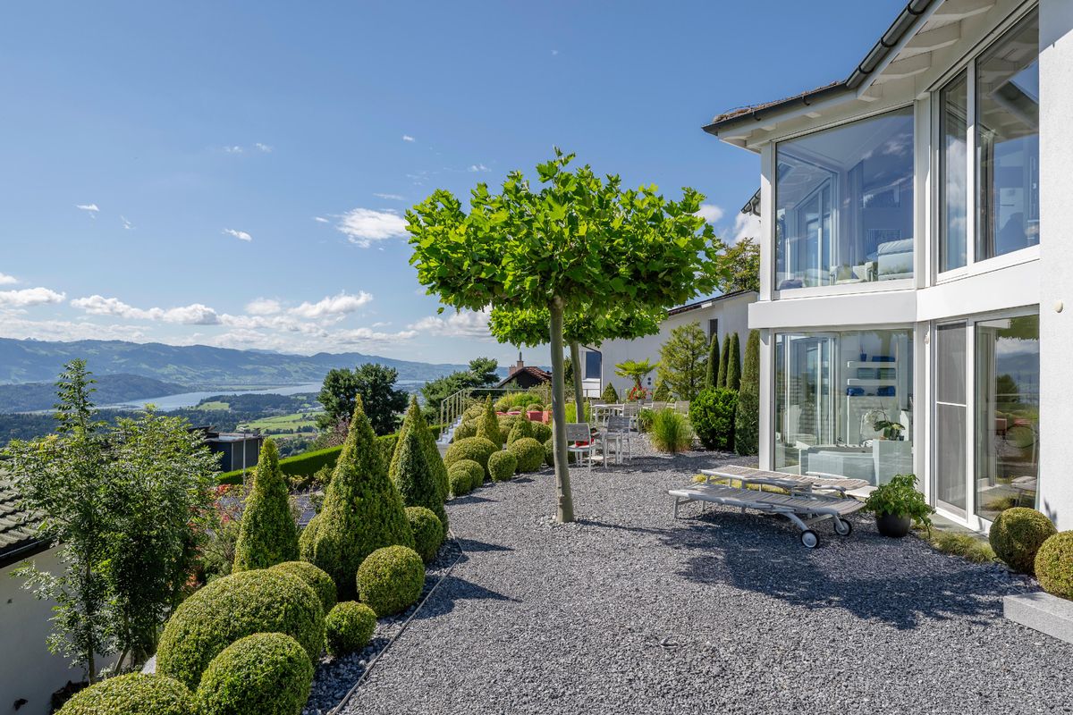 Exklusives Wohnen mit Panoramasicht - 0