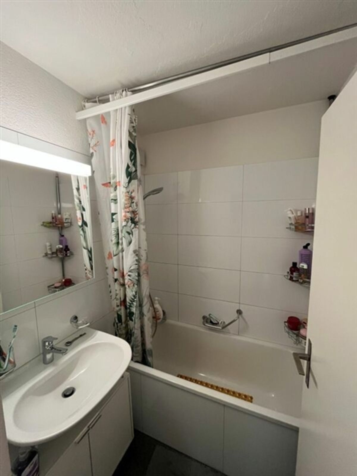 Renovierte Wohnung in idyllischer und ruhiger Umgebung - 10