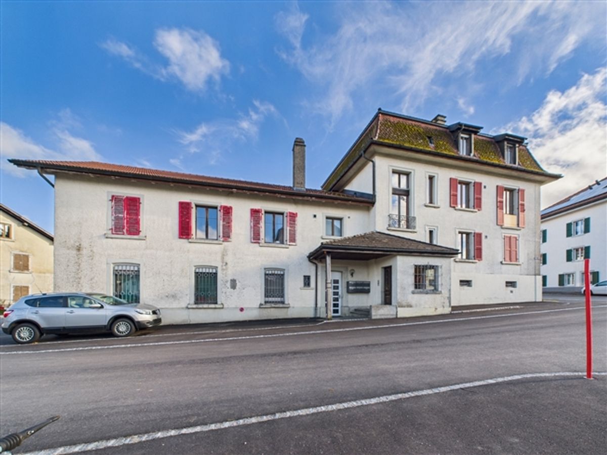 Saignelégier  Immeuble de rendement avec fort potentiel - 5