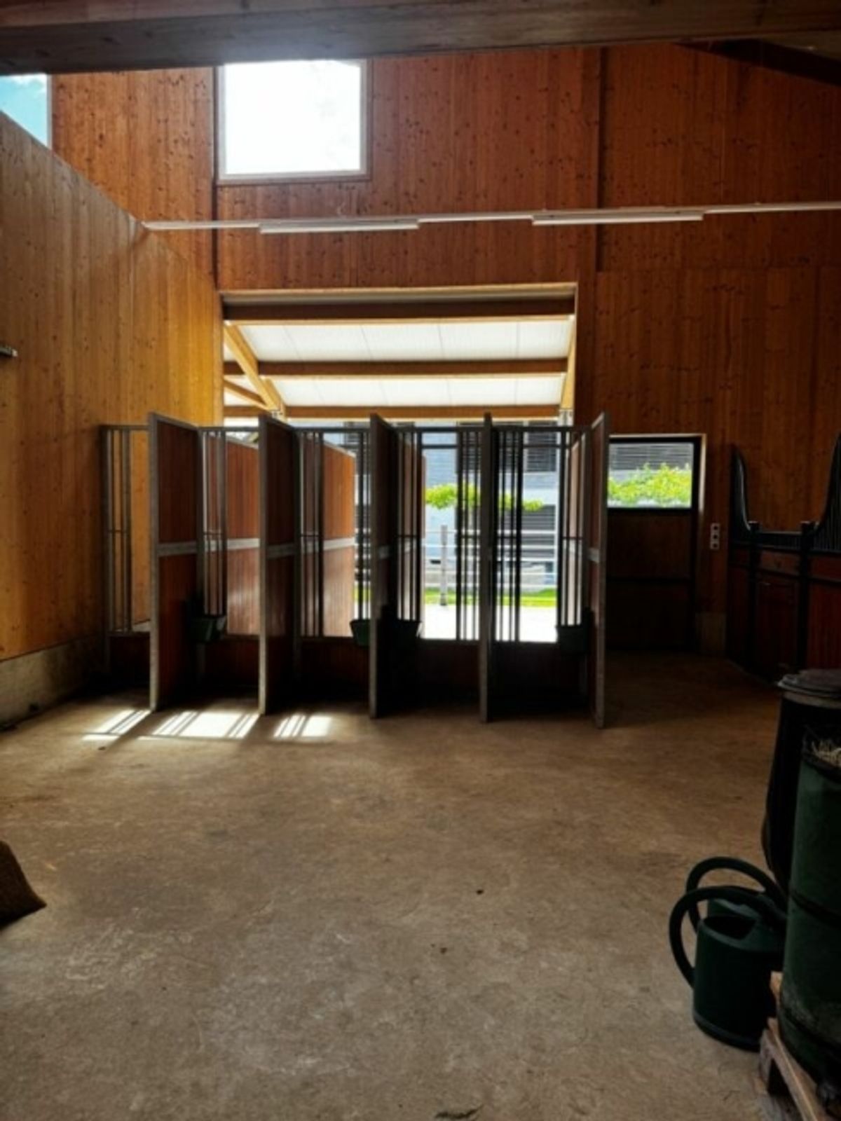 Seminar und Ausbildungszentrum - Queens Ranch Academy - 11
