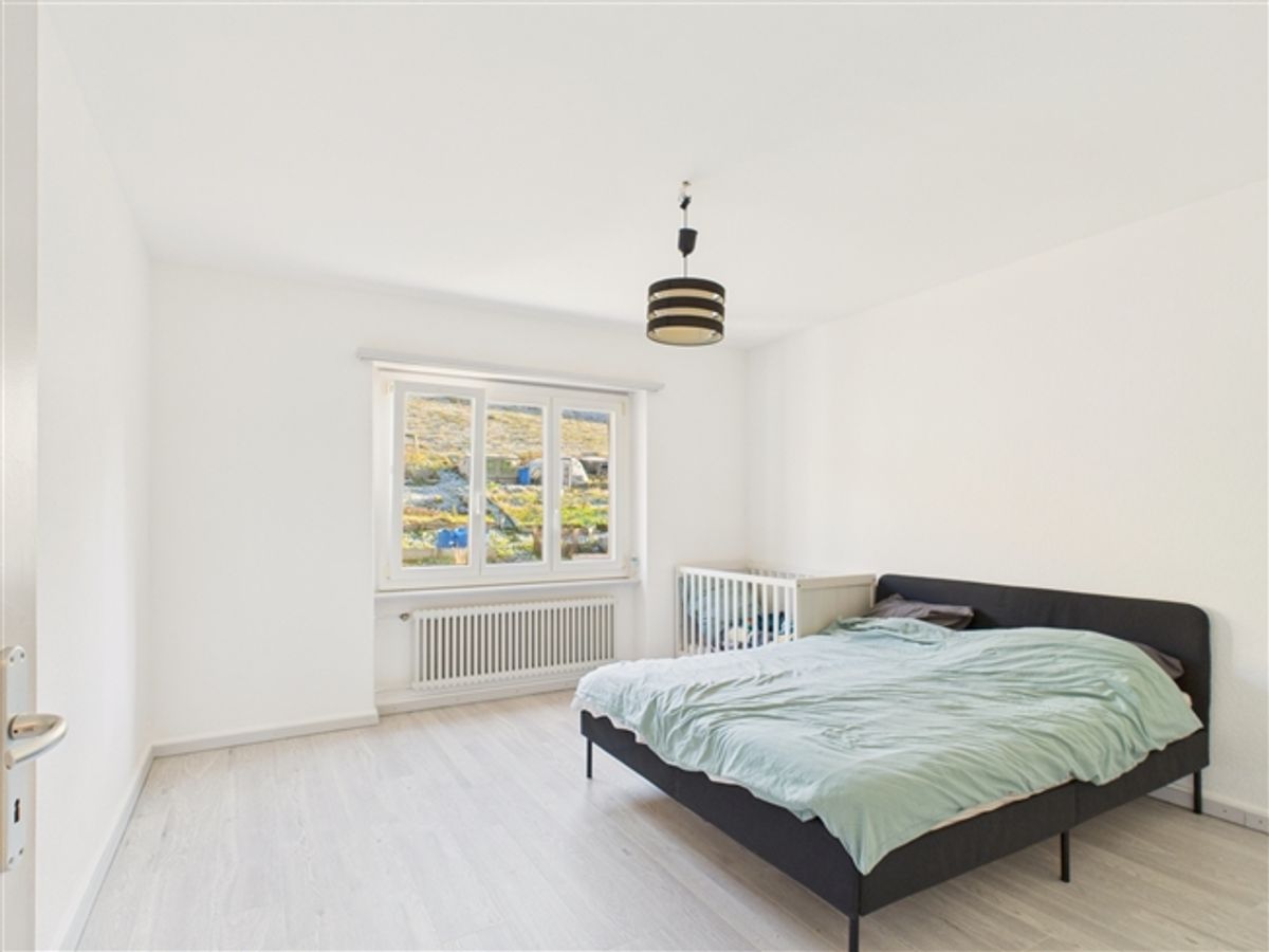 Appartement rénové de 3.5 pièces au cSur de Le Locle  calme, modernité et confort - 3