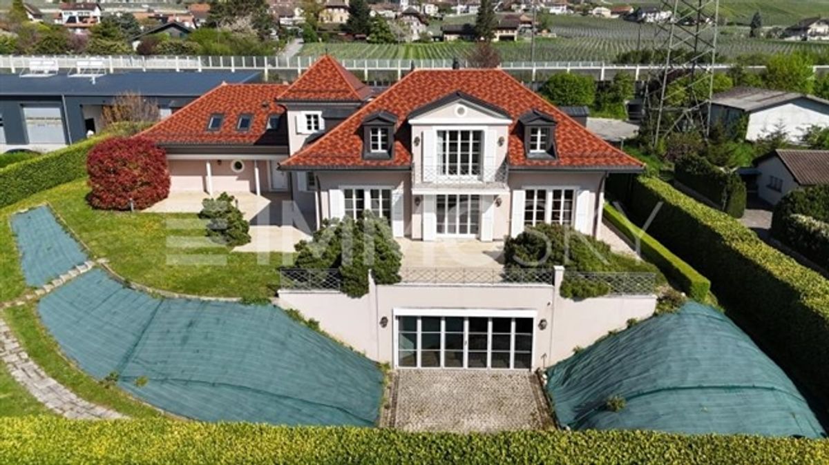 Im Herzen von Mont-sur-Rolle Außergewöhnliches Haus - 3