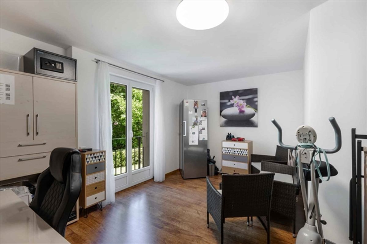 Geräumige Wohnung von 120 m² in ruhiger Umgebung - 11