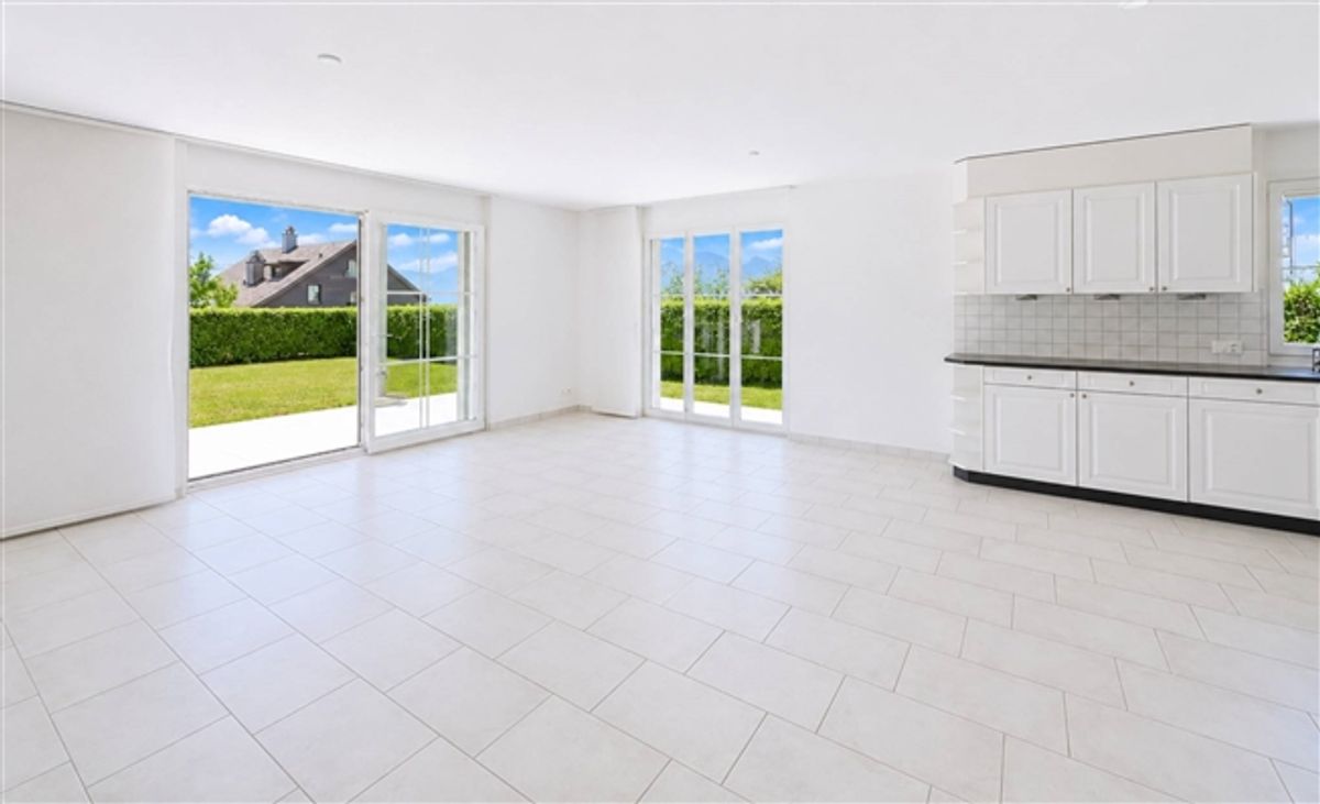 Geräumige 5,5-Zimmer-Wohnung mit Terrasse und großem Garten - 3