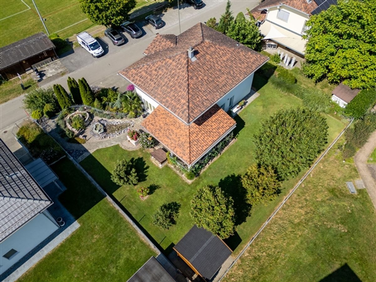 Familienfreundliche, grosszügige Liegenschaft mit mediterranem Flair - 5