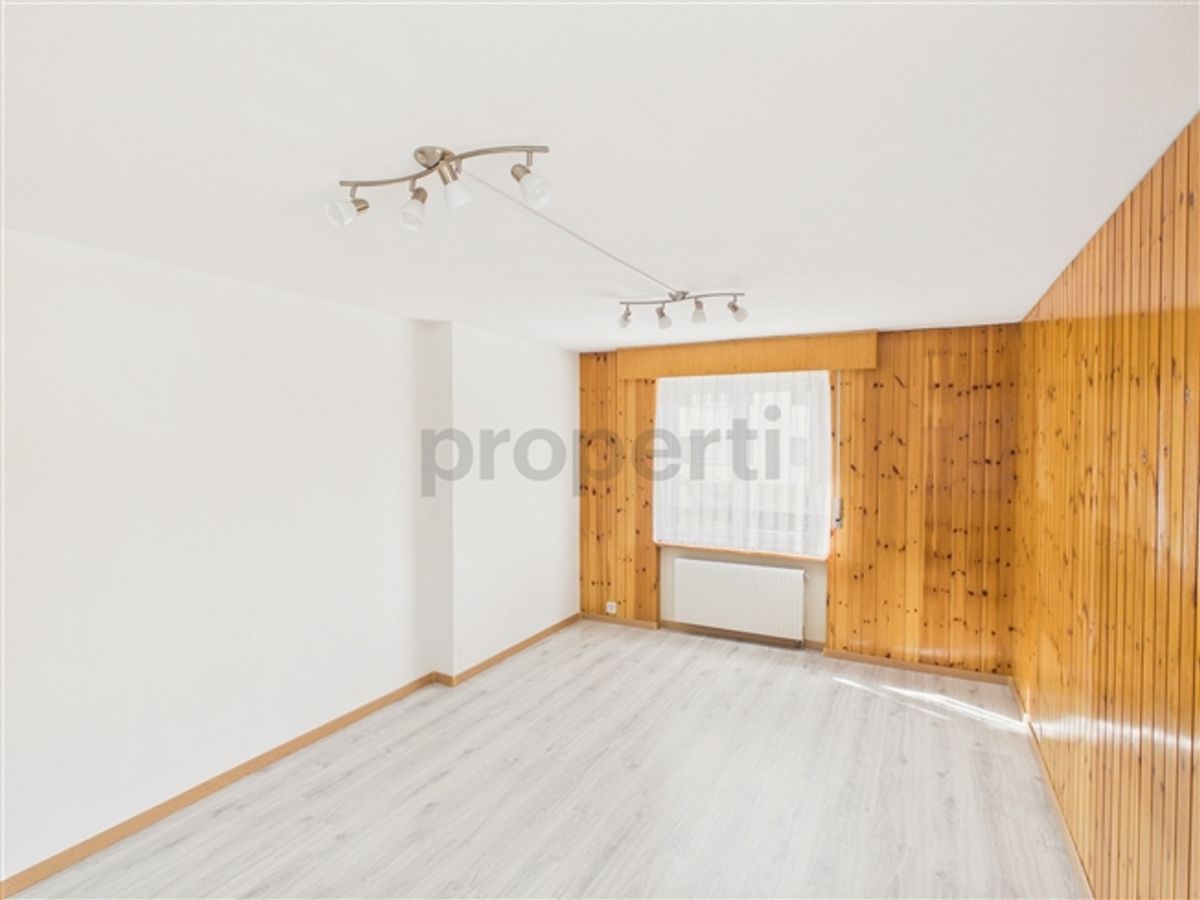 Grosszuegige 5.5-Zimmer-Wohnung mit Balkon, Unterbäch - 3