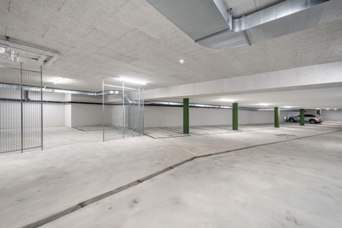 Einstellplätze und Motorradplätze in Zürich 8057 zu vermieten - 3