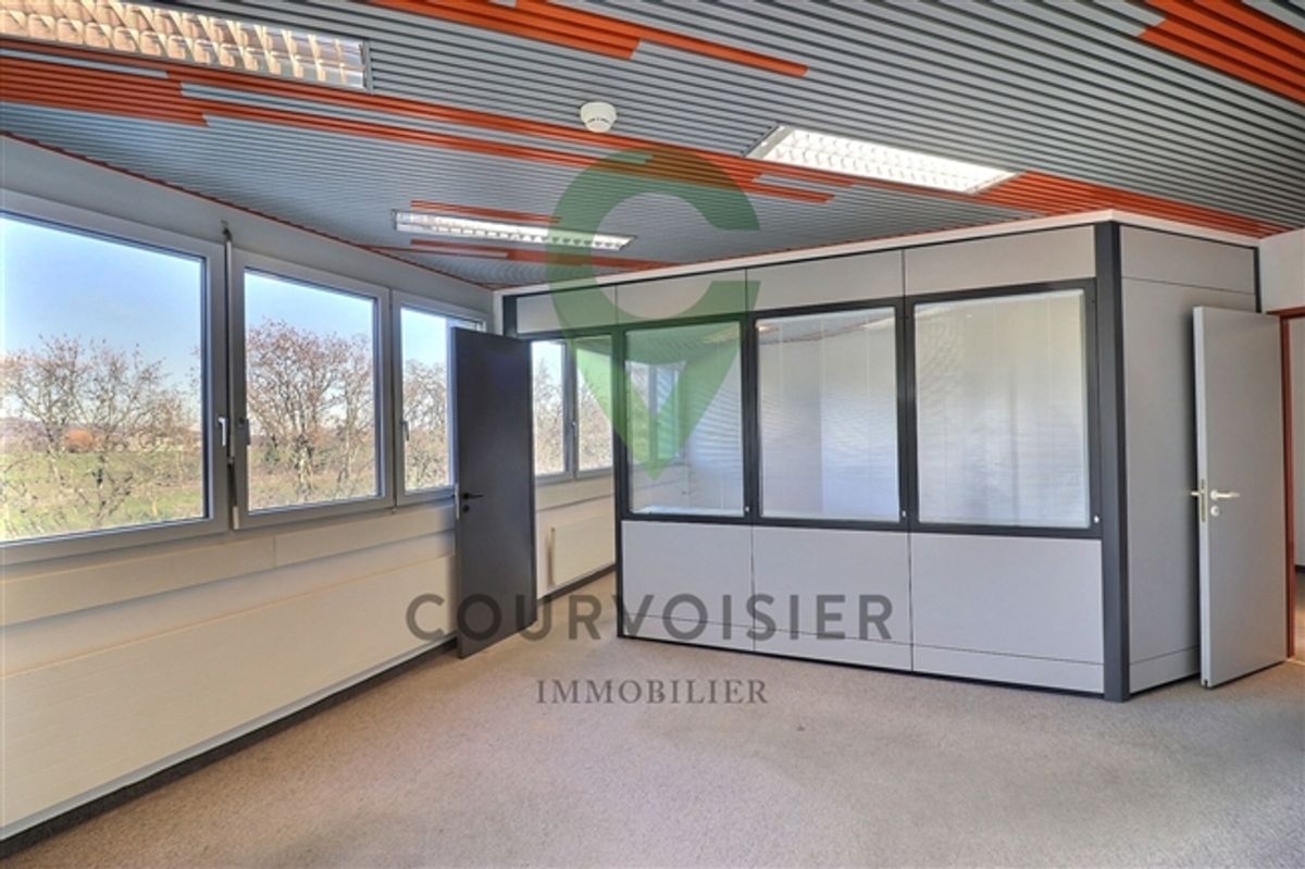 FÜR INVESTOREN - RÄUME FÜR CO-WORKING - 12