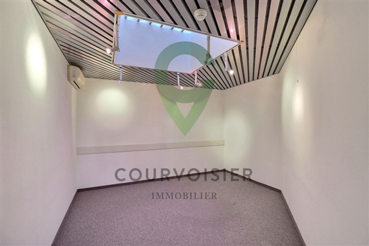 FÜR INVESTOREN - RÄUME FÜR CO-WORKING - 13