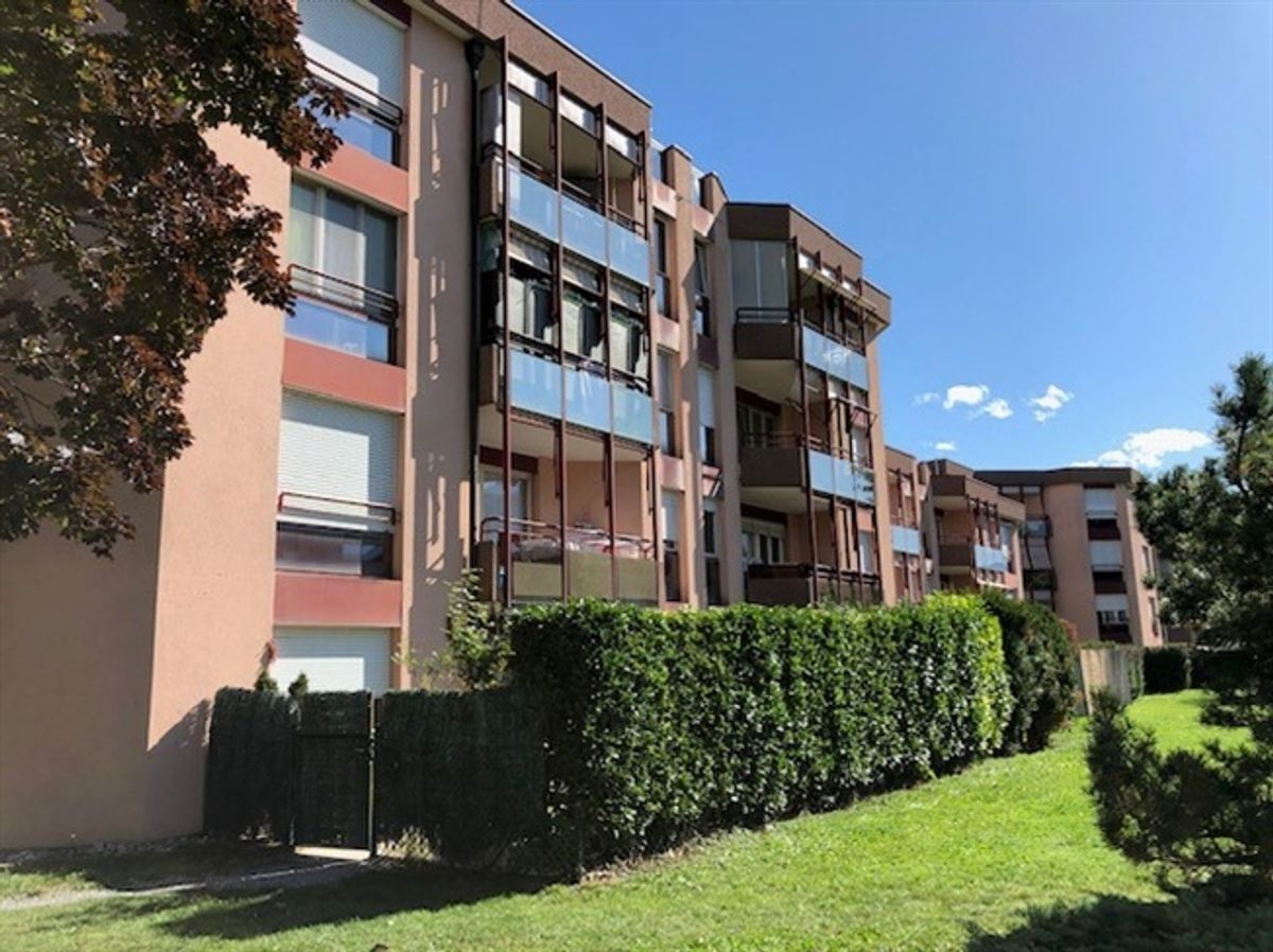 Verfügbare Parkplätze in Aigle - 0