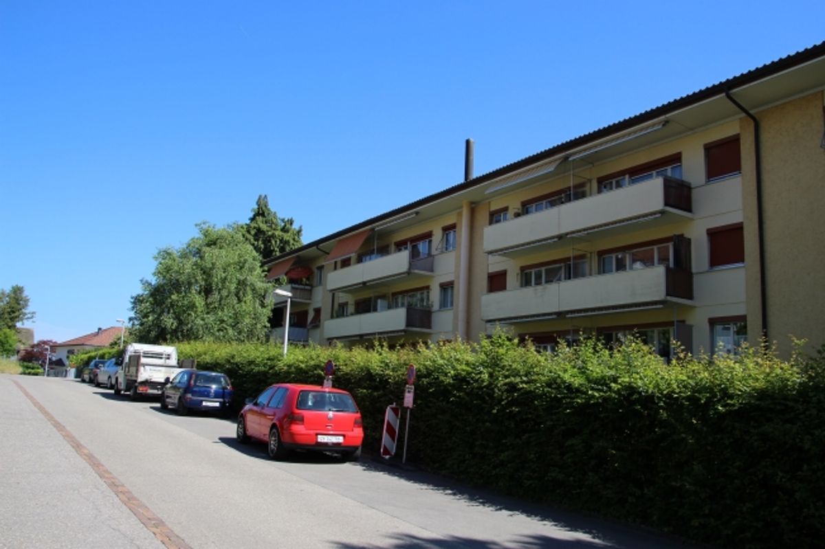 Parkieren in Nähe Bahnhof Horgen Oberdorf - 1