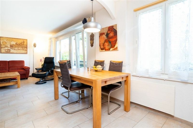 3.5-Zimmerwohnung im Hochparterre mit Balkon und vielseitigen Nebenräumen - 7