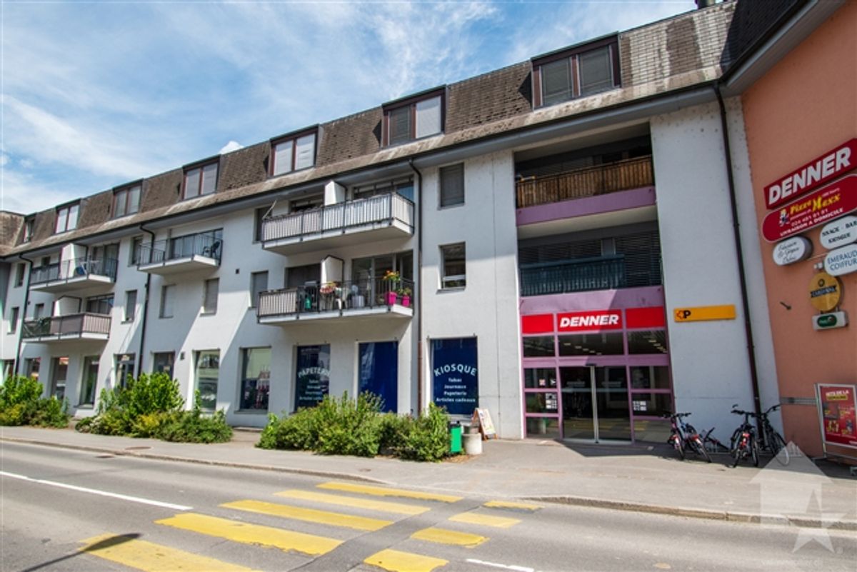 Vouvry, Geschäftslokal im Dorfzentrum - 1