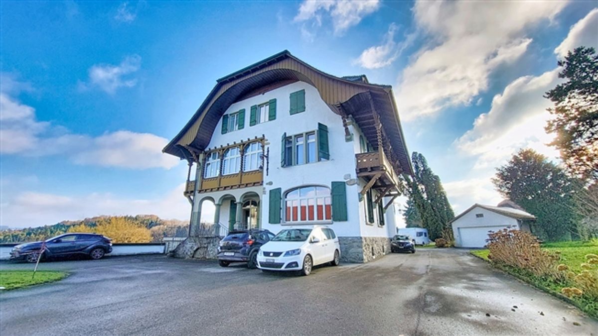14-Parzellen-Grundstück in St-Ours / FR, nur wenige Minuten von Freiburg entfernt - 1