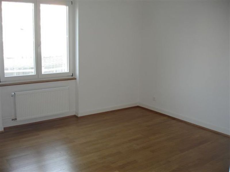 TOPMODERNE WOHNUNG - 3