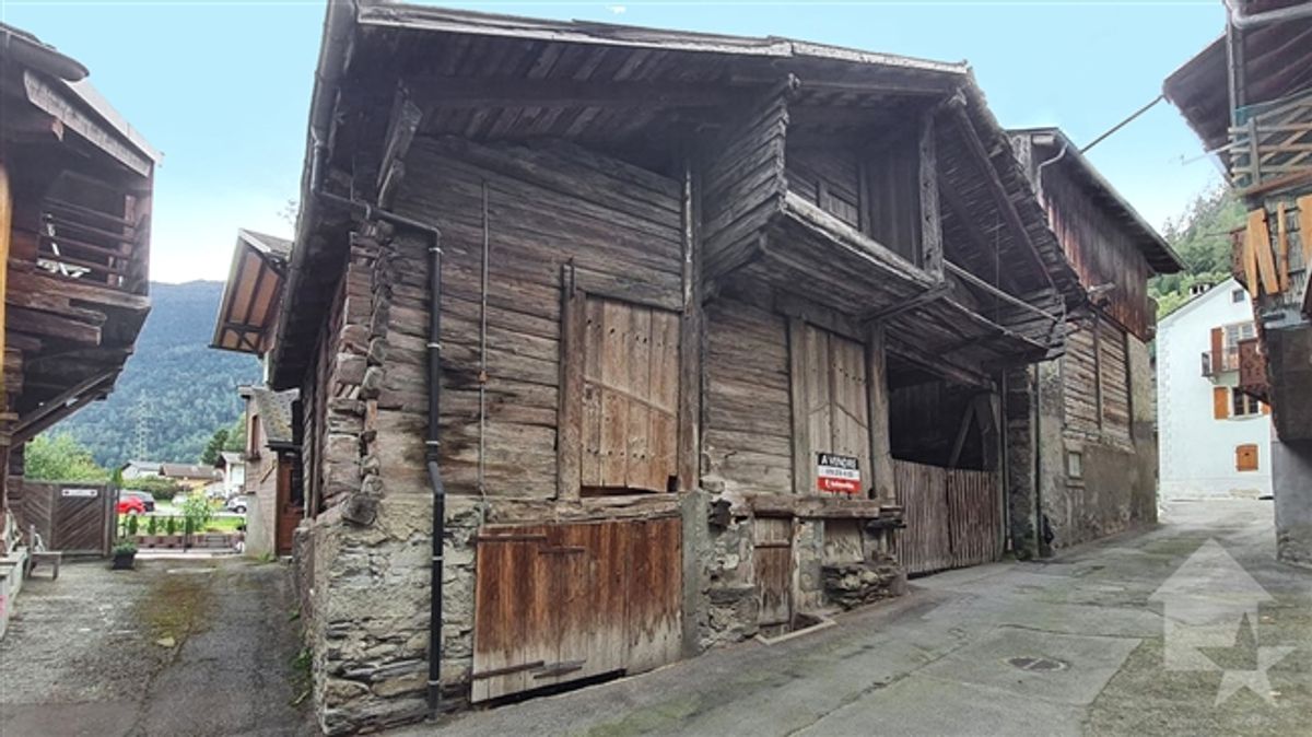 Scheune zu renovieren im Herzen des Dorfes Sembrancher - 0