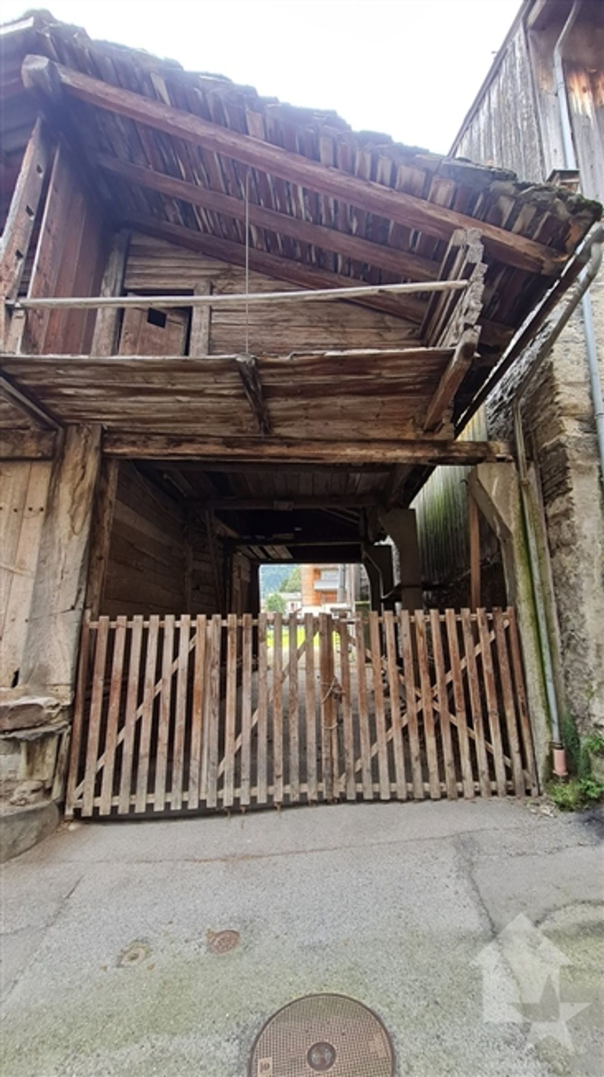 Scheune zu renovieren im Herzen des Dorfes Sembrancher - 7