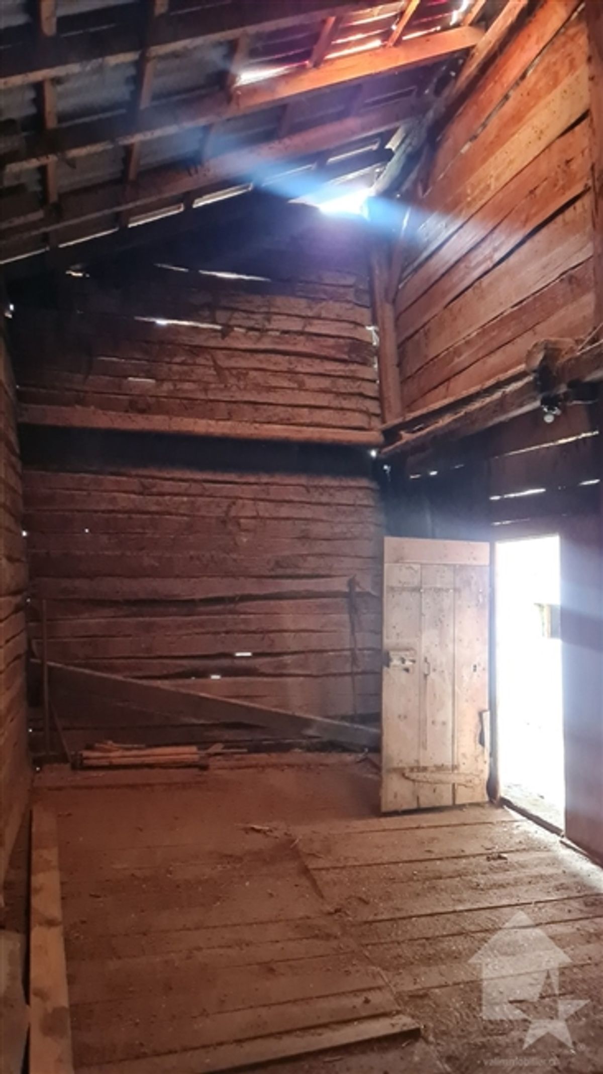 Scheune zu renovieren im Herzen des Dorfes Sembrancher - 10
