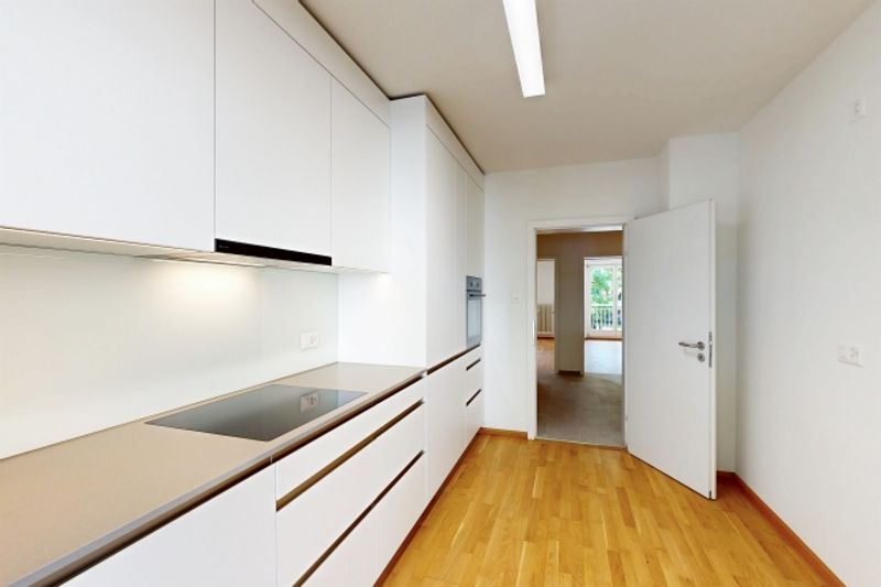 Stilvolle Familienwohnung mit Parkblick - 3