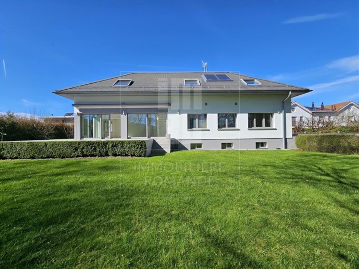 Außergewöhnliche Villa in einer privilegierten Umgebung an den Toren von Genf - 1