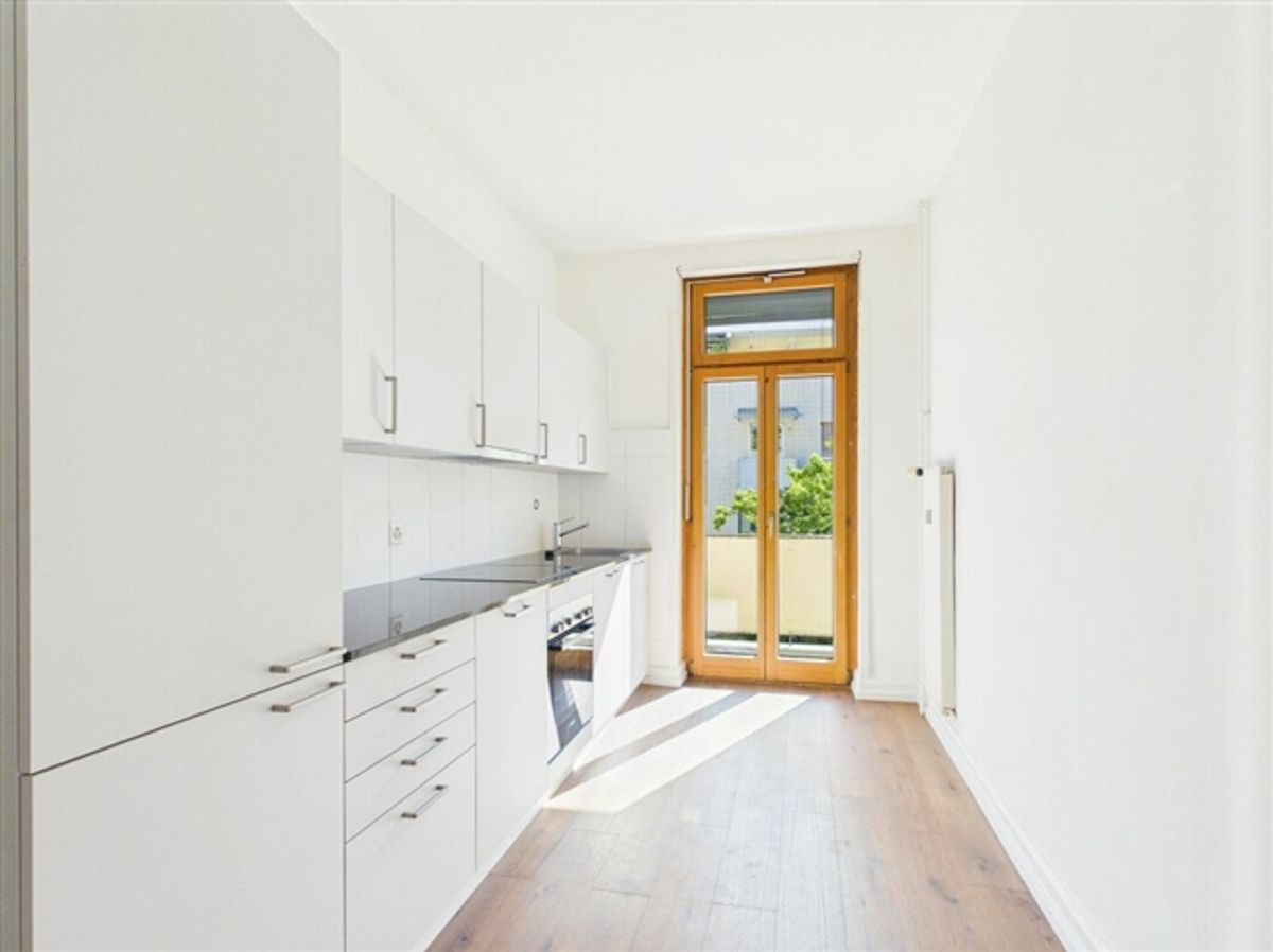 Seltene Gelegenheit! Mehrfamilienhaus mit 9 Wohnungen und Restaurant & Bar - 5