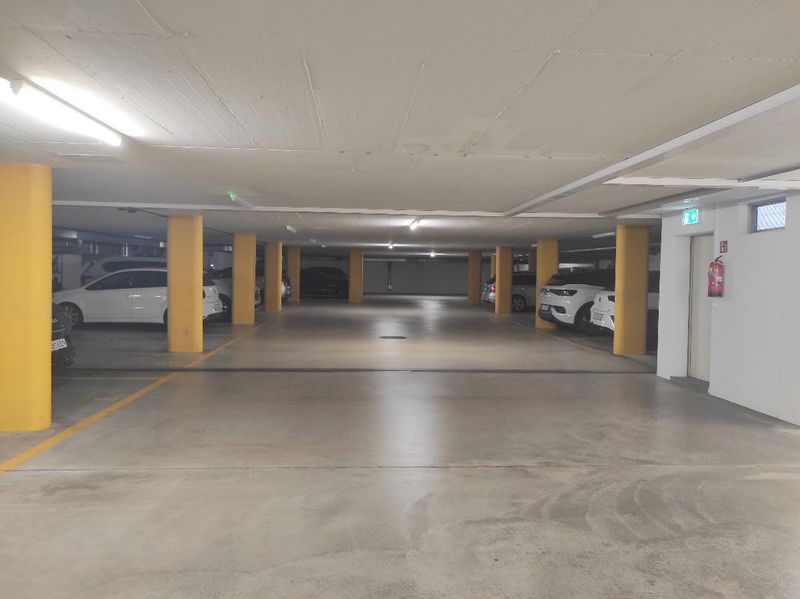 Tiefgarage - 3
