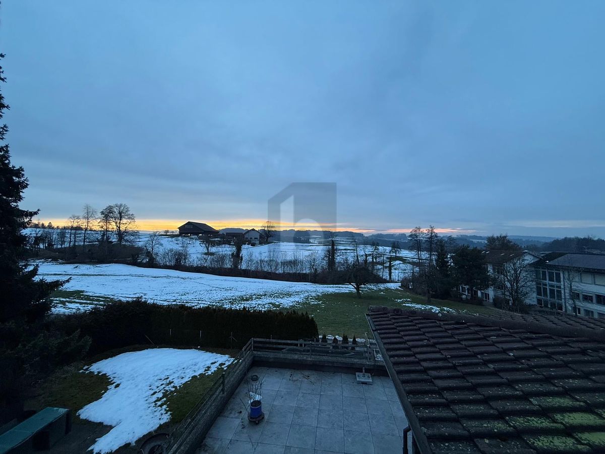 MIT WEITBLICK UND WINTERGARTEN - 3