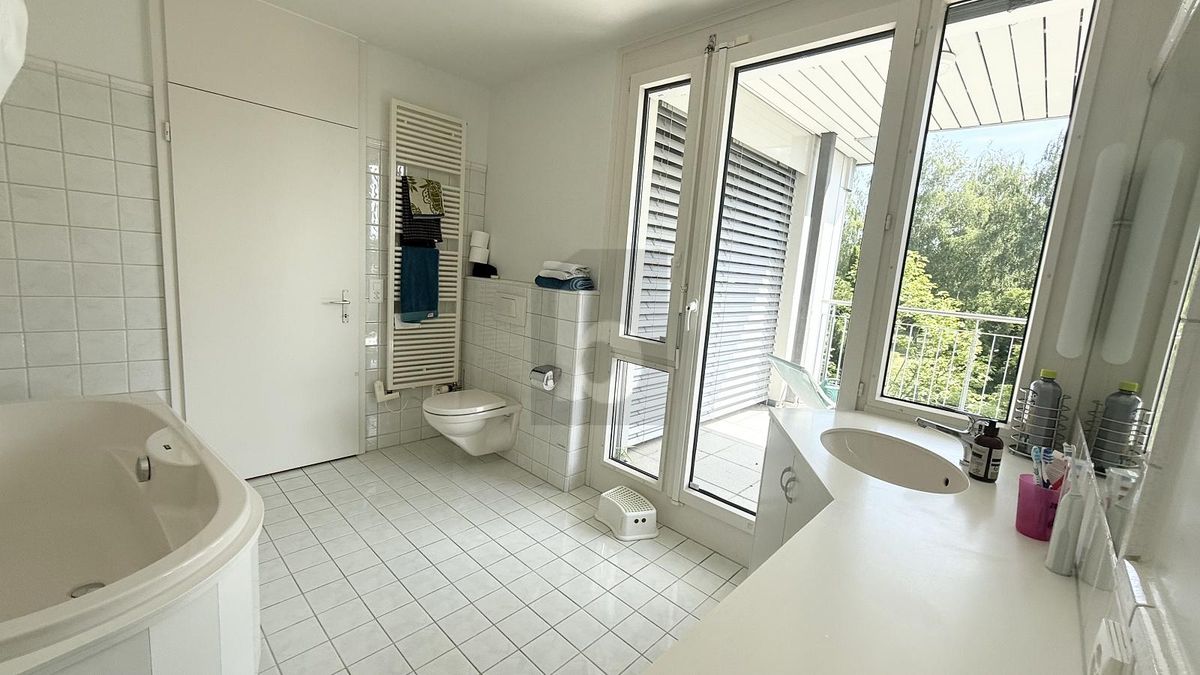 GRÜNES JUWEL IN DER STADT MIT SEPARATEM STUDIO - 4