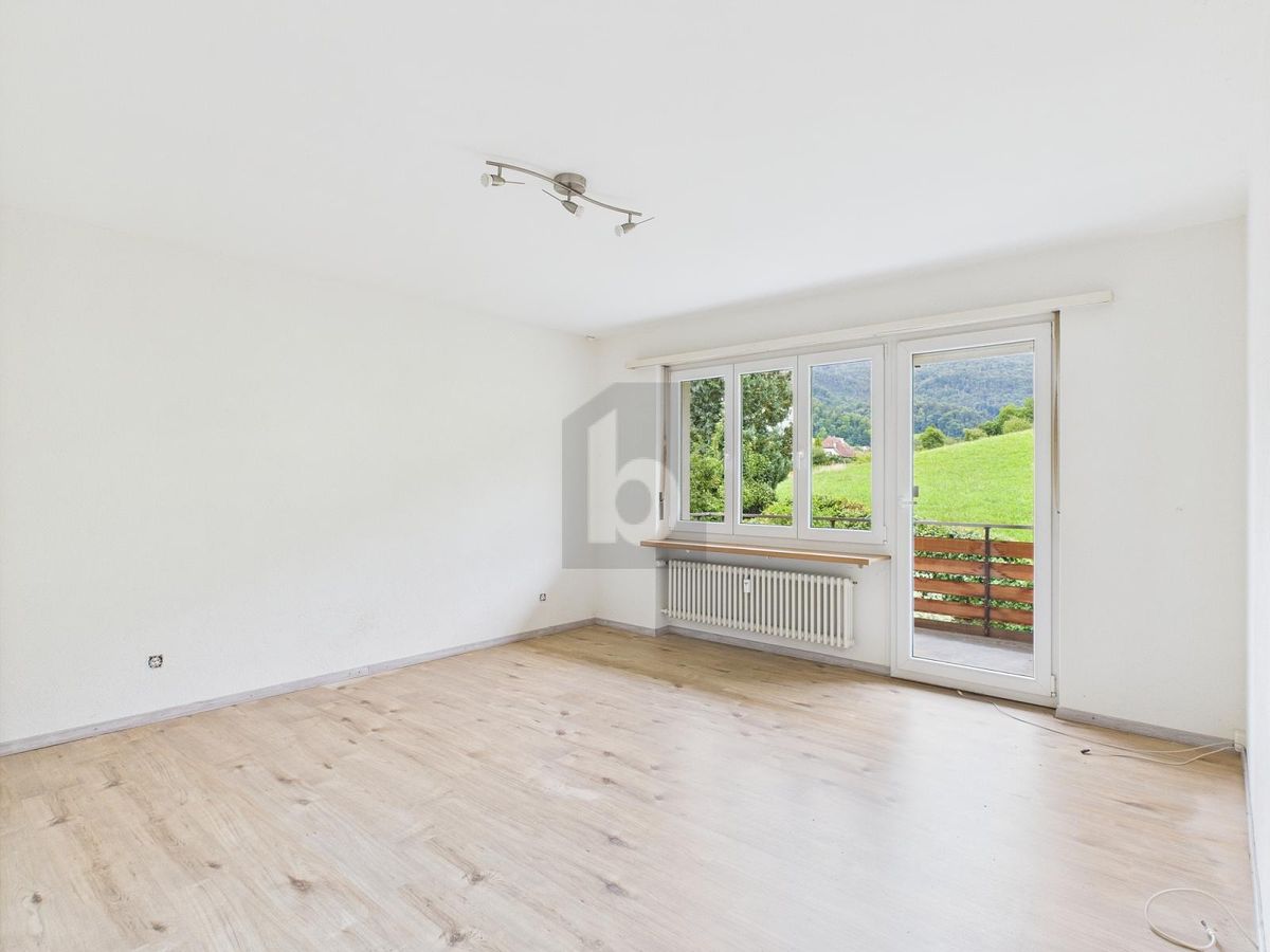 CHARMANTER ALTBAU - 1