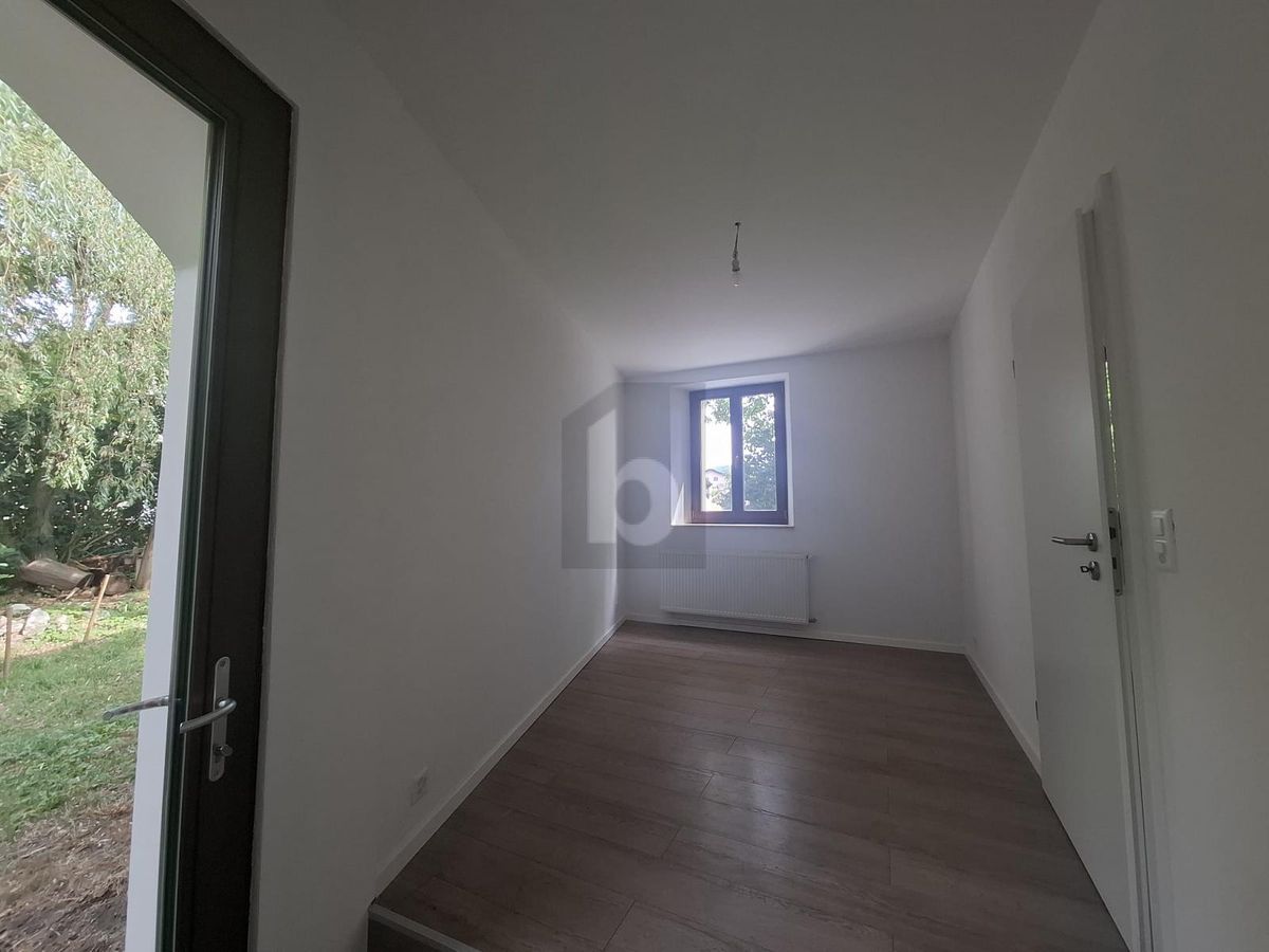 DANS LE JURA, COSY, MODERNE - 2