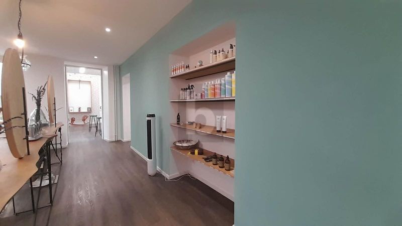 ESPACE COMMERCIAL LUMINEUX ET MODERNE - 4