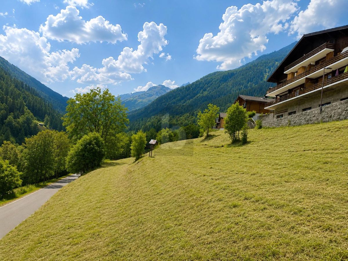 MAGNIFIQUE TERRAIN DANS UN CADRE NATUREL - 1