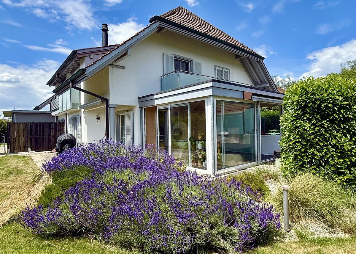 HÖCHSTER KOMFORT, MIT SAUNA, WHIRLPOOL & GARTEN - 0