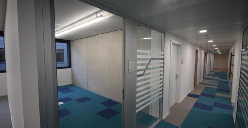 Surface de bureaux à louer  687 m²  Centre ARCenter, Vernier - 12