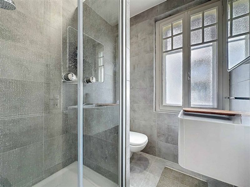 Centre de Lausanne - Freistehende Villa mit 6.5 Zimmern - 7