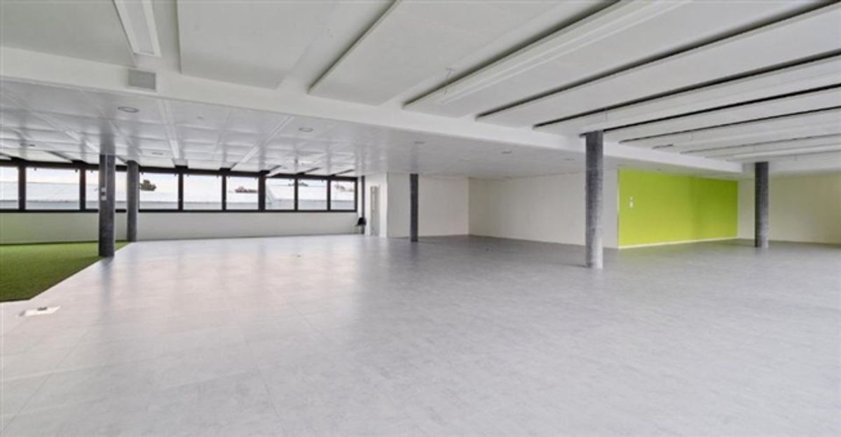À louer  Surface de bureaux moderne de 450 m² avec terrasse privative | ARCenter  Vernier - 3