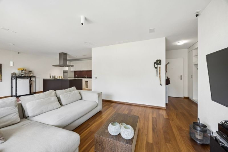 Hochwertige 3.5-Zimmer-Wohnung mit Balkon in Rümlang kaufen - 8