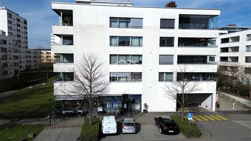 Prime Location in Zug - Gewerbe mit Zukunft - 10