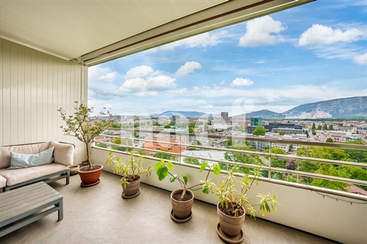 5-Zimmer-Wohnung mit ungehinderter Sicht - 2