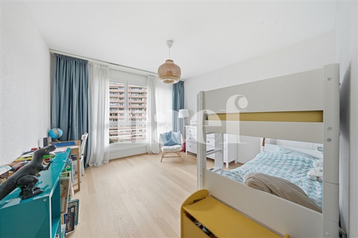 5-Zimmer-Wohnung mit ungehinderter Sicht - 11