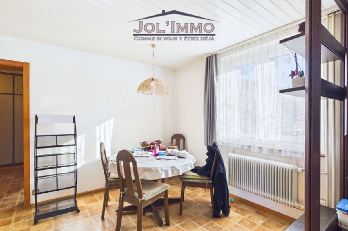 Maison individuelle avec beau potentiel dans quartier calme à Courrendlin - 6