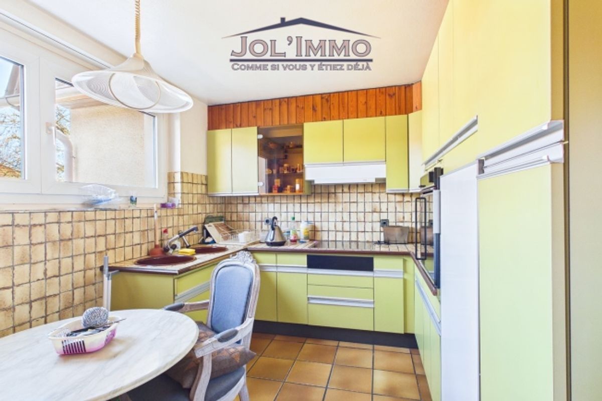 Maison individuelle avec beau potentiel dans quartier calme à Courrendlin - 7