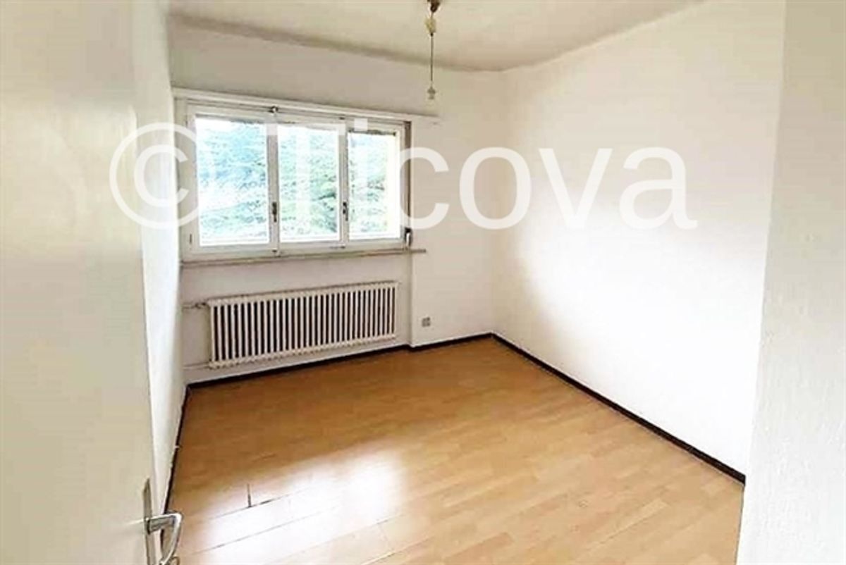 Cadenazzo in sonniger Lage, mit freiem Blick - 3