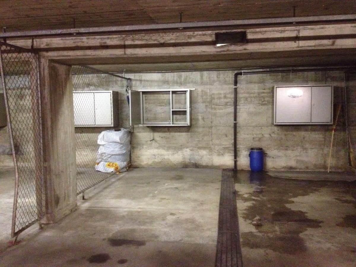 Tiefgarage - 0