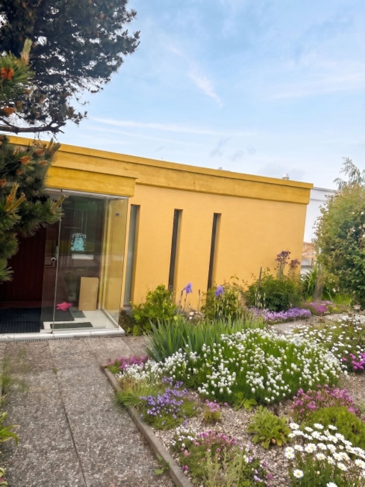 Maison proche des commodités et du centre de Fribourg révovée - 0