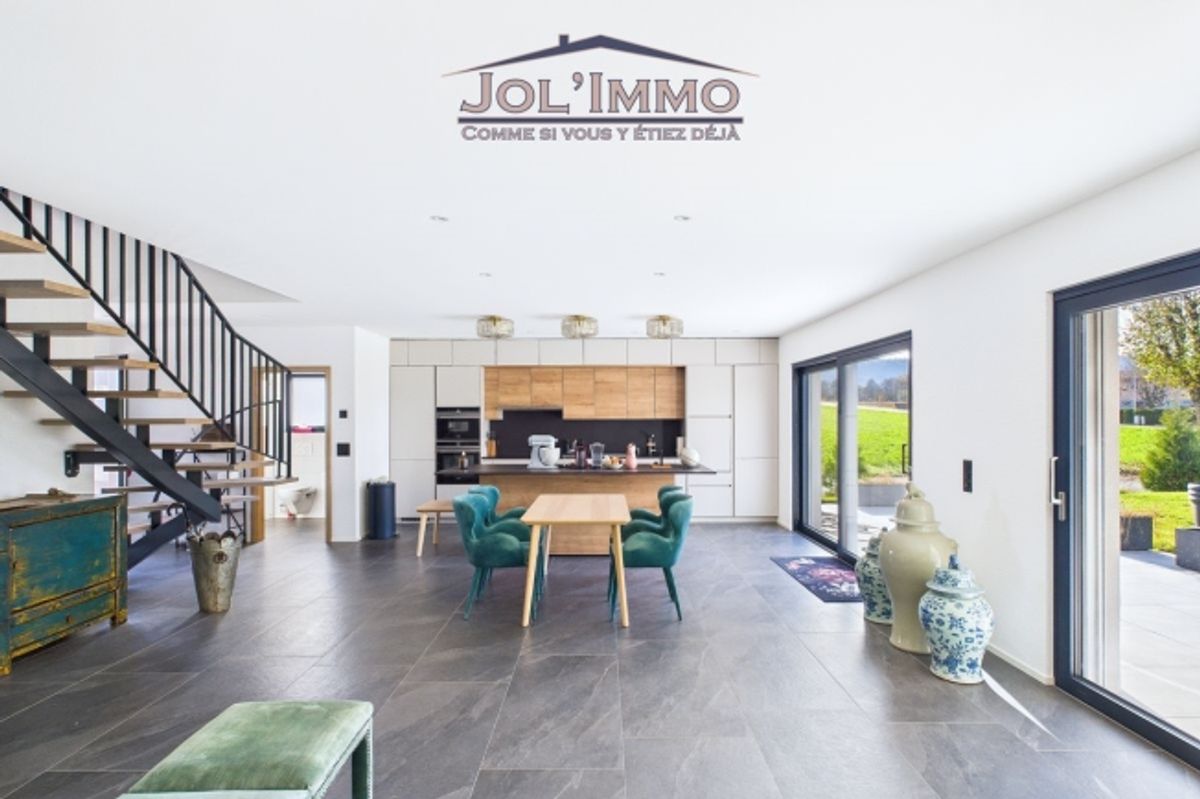 Magnifique maison moderne avec vue dégagée à Alle - 2