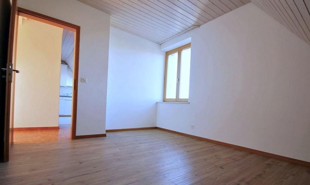 3 Zimmer Dachwohnung - 5