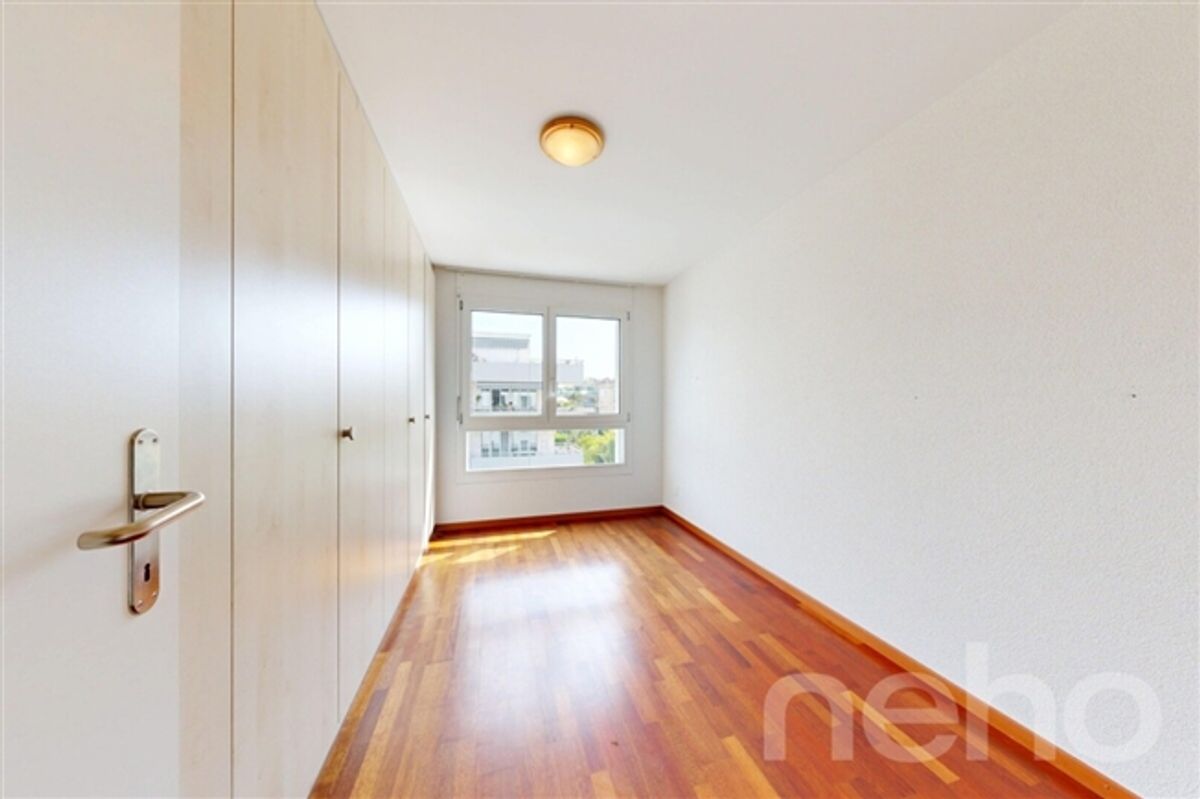 5.5 Room apartment - 6
