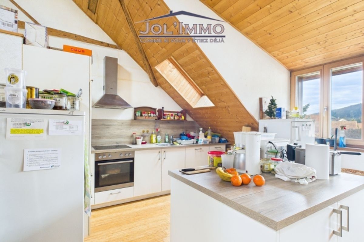Petit immeuble rénové - 3 appartements à Vendlincourt - 8