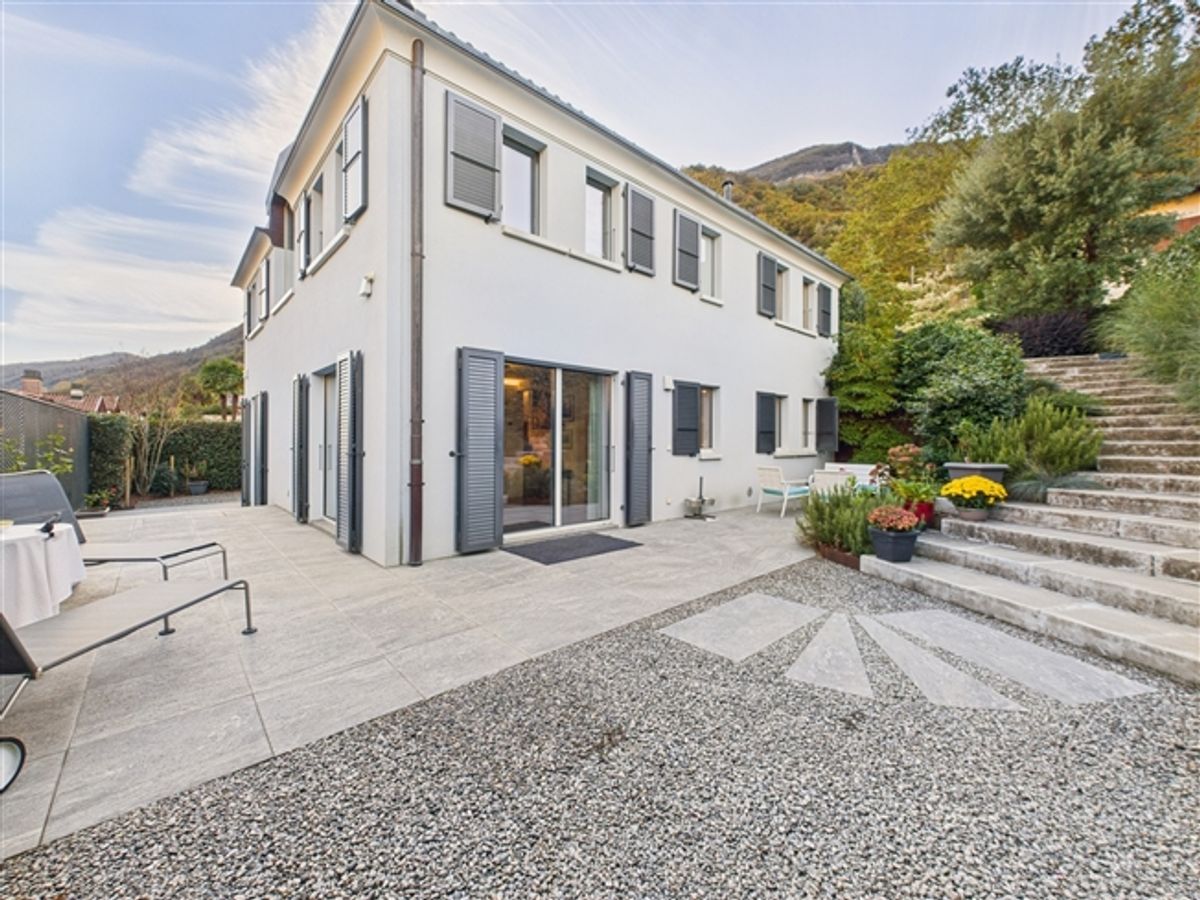 Luminosa villa unifamiliare con 5.5 locali a Riva San Vitale, TI - 3